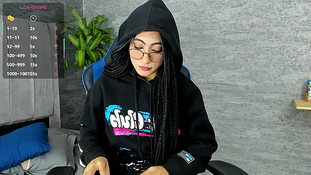 Odett_Khast's cam snapshot