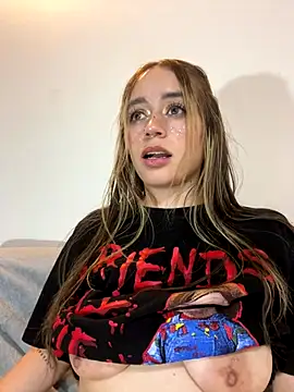 Natalia_Suarez's cam snapshot