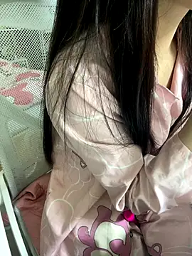 Mina048's cam snapshot