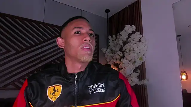 B_Wild's cam snapshot