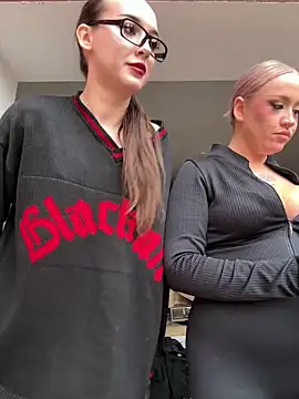 RollDolls live sex cam