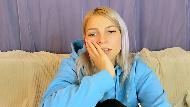 FoxyKathryn's cam snapshot