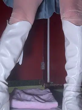 luna-sisi's cam snapshot