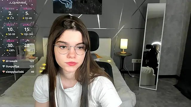 miss__evelyne's cam snapshot