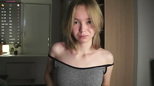 DollyAmrine's cam snapshot