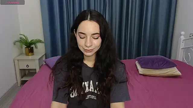 Still_eva's cam snapshot