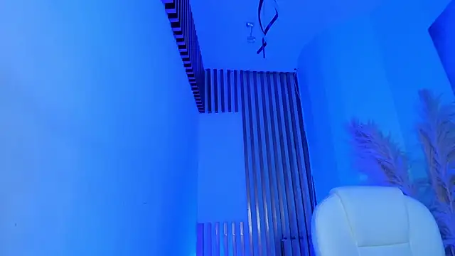 TinaJonnes_'s cam snapshot