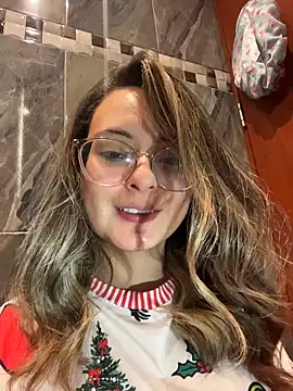 Lilaa2305's cam snapshot