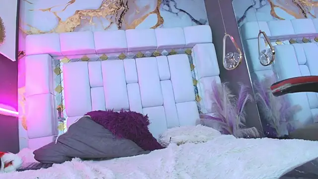 emily_madrid's cam snapshot