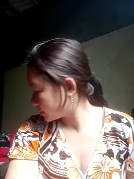 suki-lady's cam snapshot