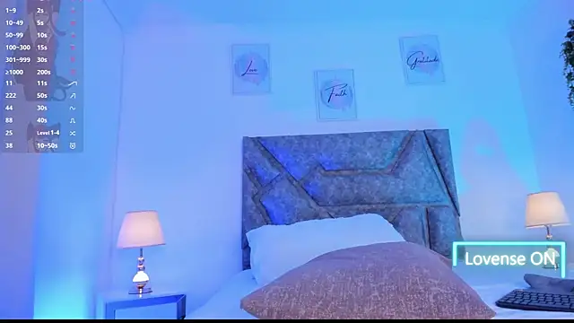 emilycat_777's cam snapshot