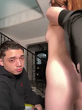 kevin_hotgirls live sex cam