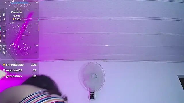 cristal_horny19's cam snapshot