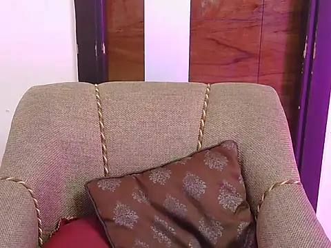 cute_zaraa live sex cam