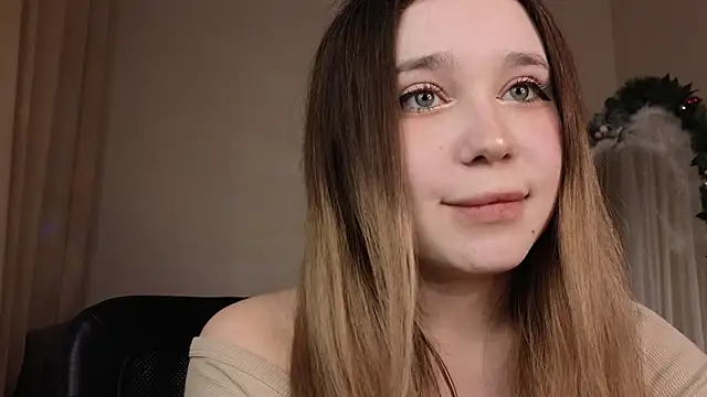 Lina_Glow's cam snapshot