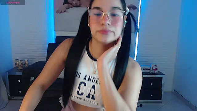 Lolitta_xxx live sex cam