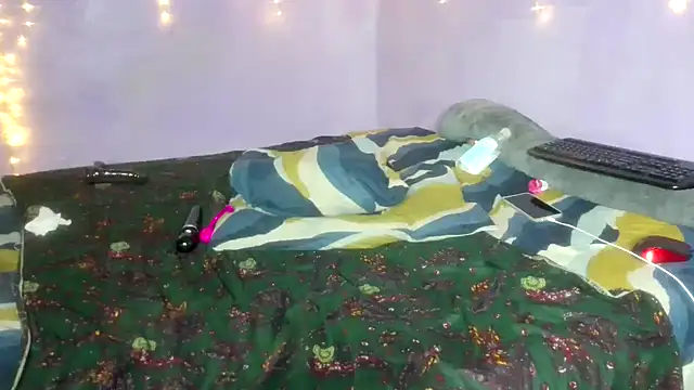 wilmaassylum's cam snapshot