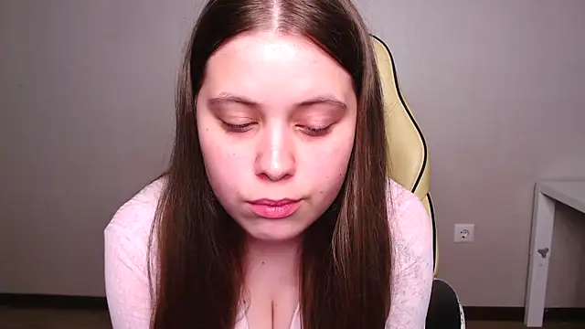 kiraparkers's cam snapshot