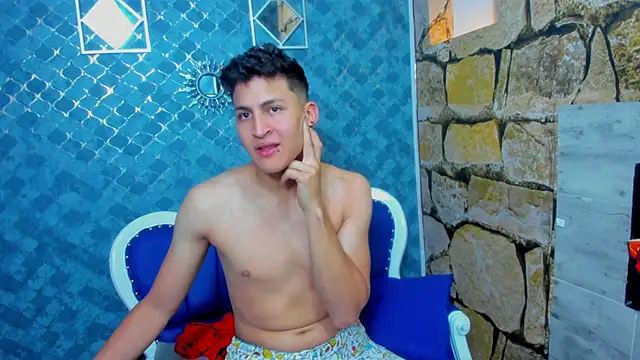 Ethan_Waalker's cam snapshot