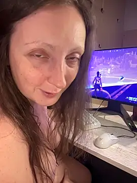 TheFishWife's cam snapshot