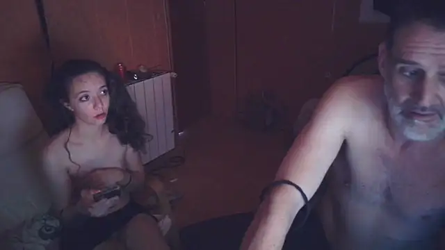 Lia_Y_PatrickX's cam snapshot