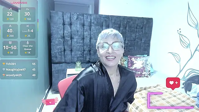 Charlotte__Gray's cam snapshot