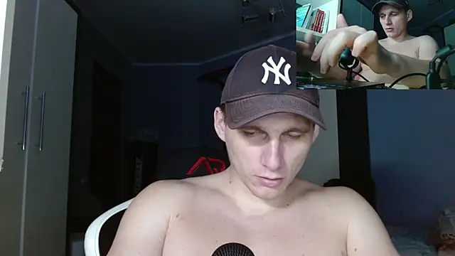 Poliglotjoe1's cam snapshot