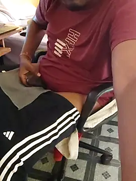 Brown_Munda047's cam snapshot