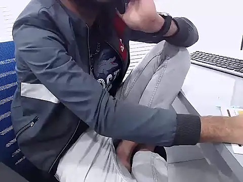 rahulkajuuu0909's cam snapshot