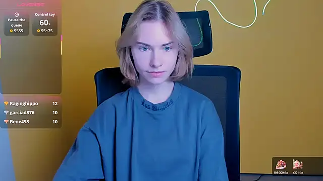 Fiona_Night's cam snapshot