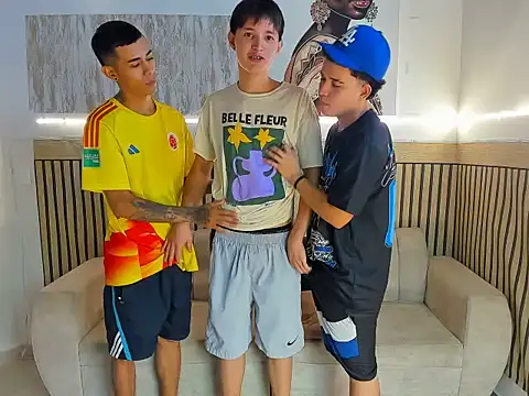 Justingsex1 live sex cam