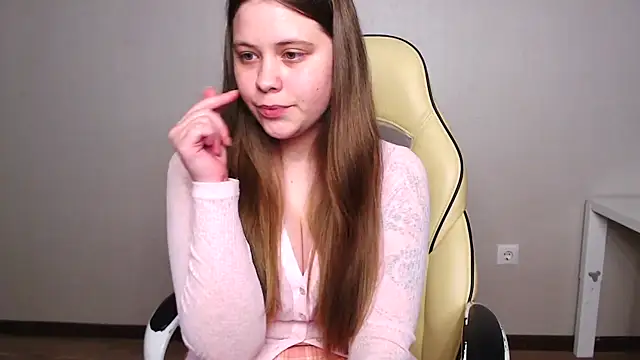 kiraparkers's cam snapshot