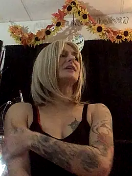 blondebarbiebae's cam snapshot