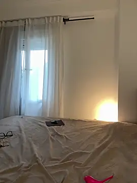 IamCrystal2's cam snapshot