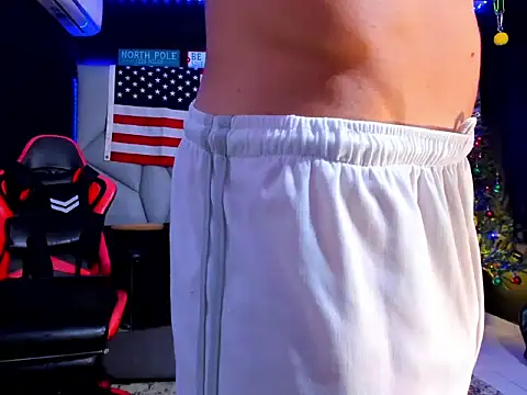 Aydenmiller96 live sex cam