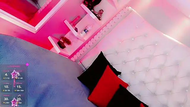 AithanaBlaze live sex cam