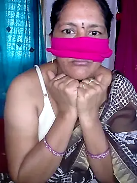 telugutrisha's cam snapshot