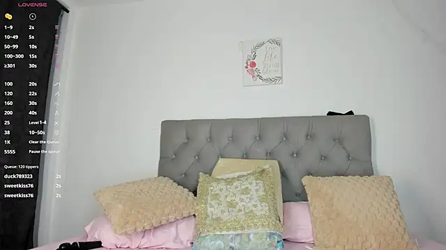 Nicol_Swift_'s cam snapshot