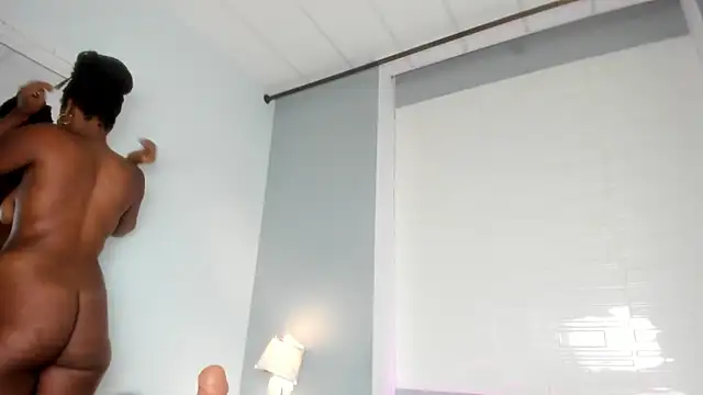 MaraBaker's cam snapshot