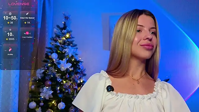 Neon_Foxxxy's cam snapshot