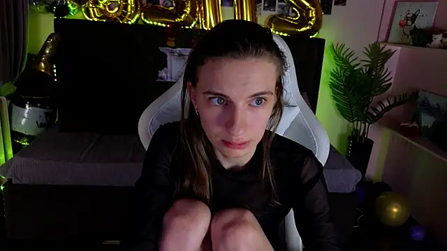 kaleriyaa_'s cam snapshot