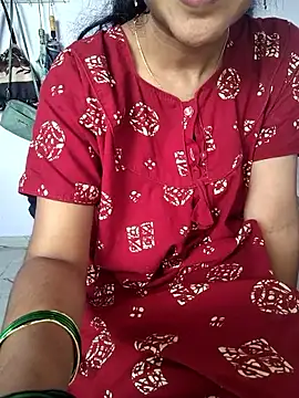 Cute-Telugu-Teacher live sex cam