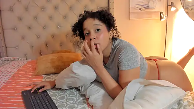 vanesasexyhot21's cam snapshot