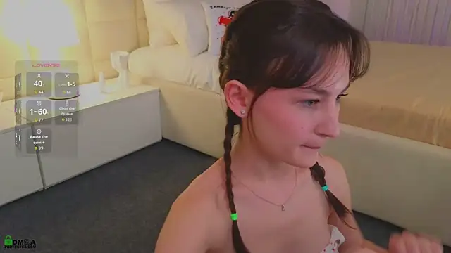 LolaPrise's cam snapshot