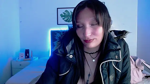 mia_collens live sex cam