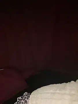 RooVaaN-Xx live sex cam