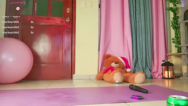 -NOBU-'s cam snapshot