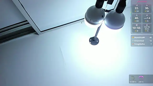 aniie_princess_18's cam snapshot