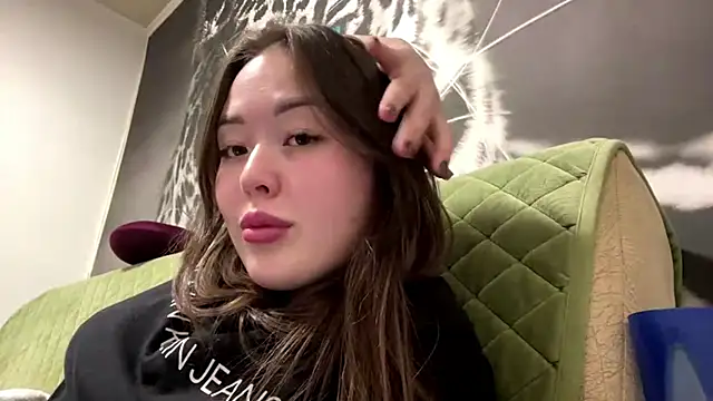 CurietHana1's cam snapshot