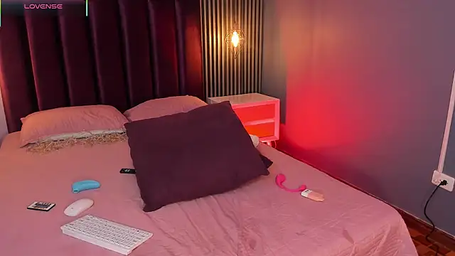 emily_roberts1 live sex cam